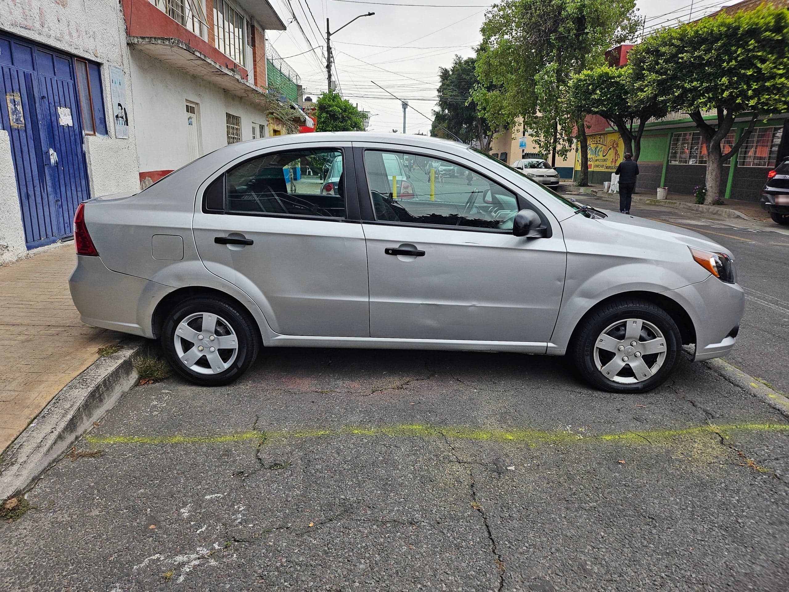 Chevrolet Aveo 2015